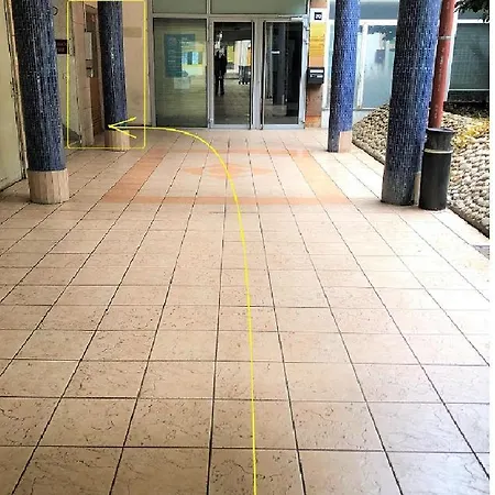 Secteur Gare Avec Balcon Et Vue Panoramique Appartement