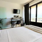 Secteur Gare Avec Balcon Et Vue Panoramique *