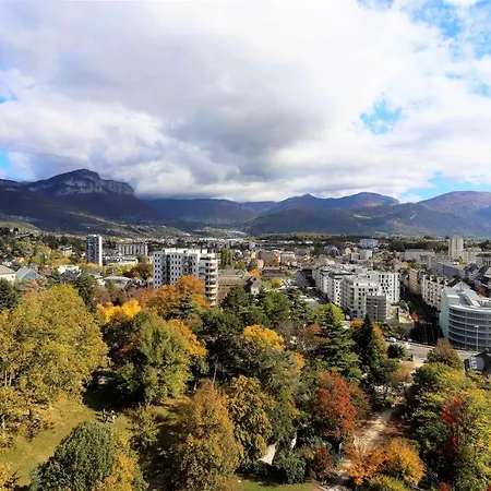 Secteur Gare Avec Balcon Et Vue Panoramique * Chambery